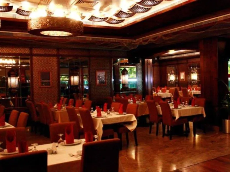 Villaggio Hotel Abu Dabi 4*,